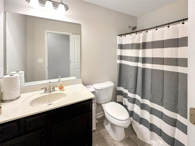30 Holdings Drive, Lawrenceville, GA 30044