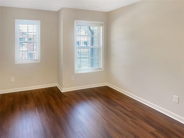 30 Holdings Drive, Lawrenceville, GA 30044