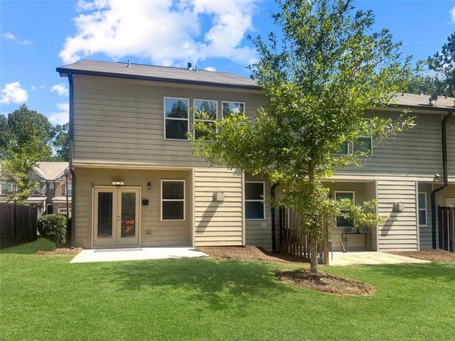 30 Holdings Drive, Lawrenceville, GA 30044
