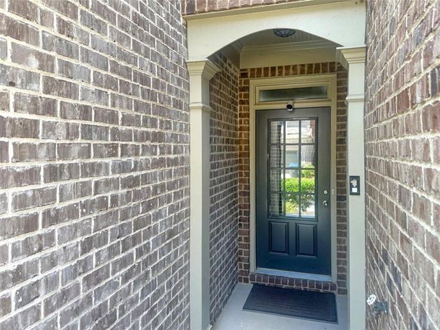 30 Holdings Drive, Lawrenceville, GA 30044