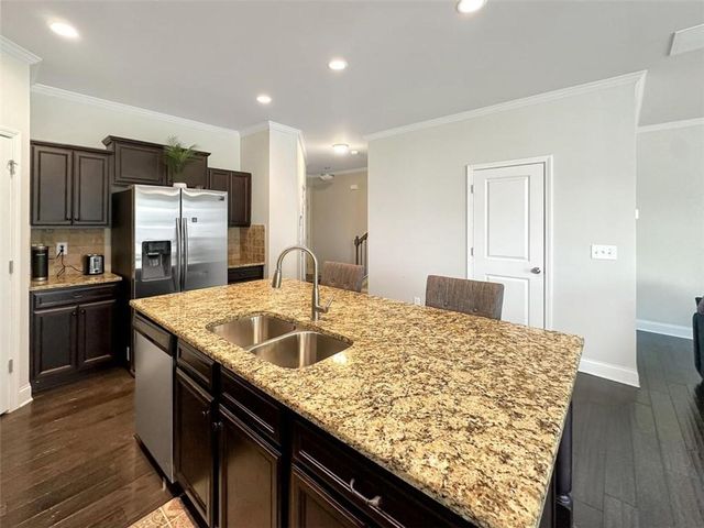 30 Holdings Drive, Lawrenceville, GA 30044