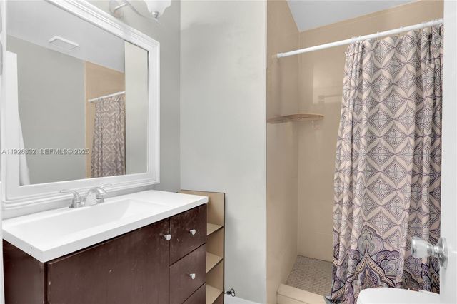 22882 Markham Way, Boca Raton, FL 33428