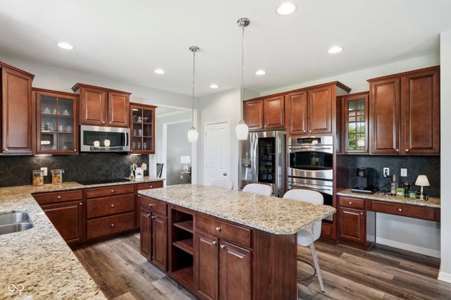 11550 Buckskin, Zionsville, IN 46077