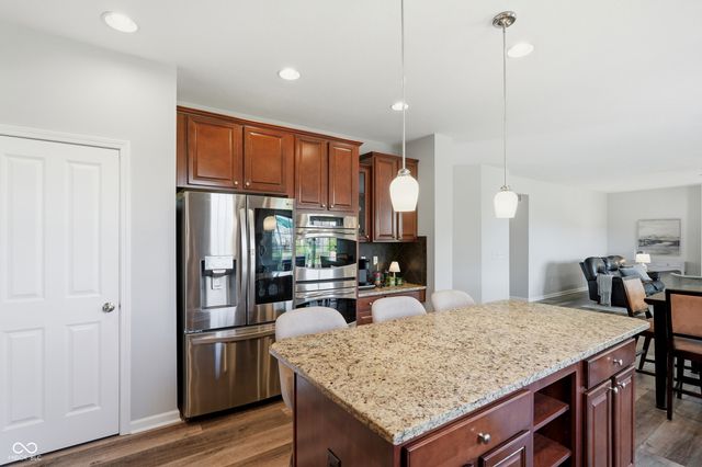 11550 Buckskin, Zionsville, IN 46077