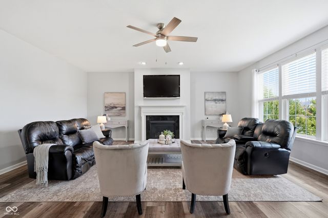 11550 Buckskin, Zionsville, IN 46077