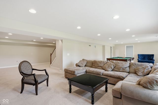11550 Buckskin, Zionsville, IN 46077