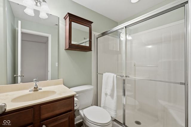 11550 Buckskin, Zionsville, IN 46077