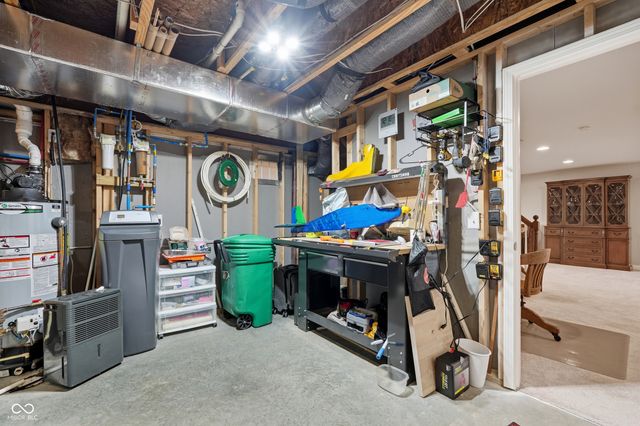 11550 Buckskin, Zionsville, IN 46077