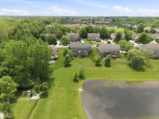 11550 Buckskin, Zionsville, IN 46077