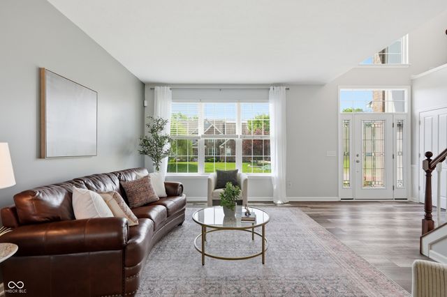 11550 Buckskin, Zionsville, IN 46077