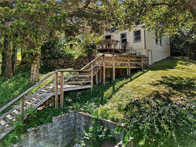 5129 Freeman Avenue, Kansas City, KS 66102