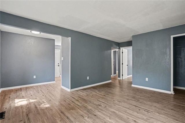 5129 Freeman Avenue, Kansas City, KS 66102