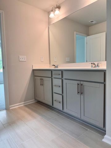 5712 Woodlawn Drive, Durham, NC 27703