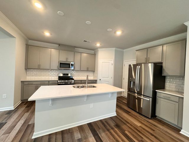 5712 Woodlawn Drive, Durham, NC 27703