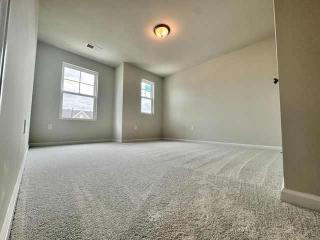 5712 Woodlawn Drive, Durham, NC 27703