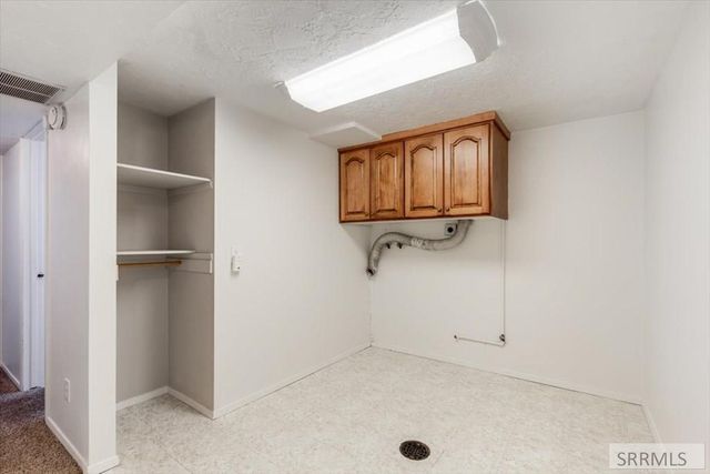 148 S 5th W, Rexburg, ID 83440