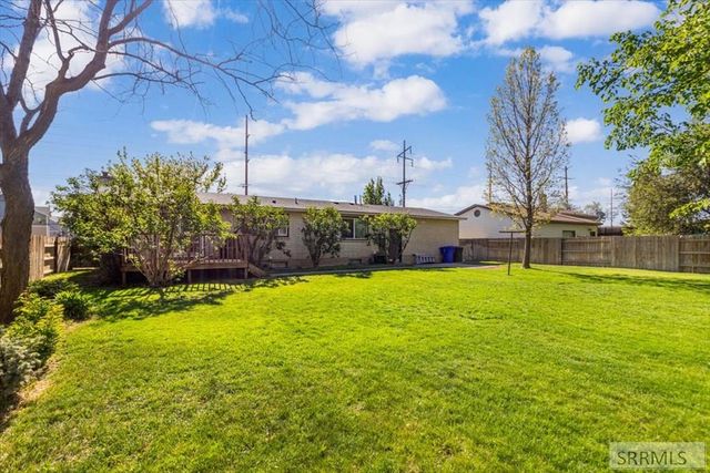148 S 5th W, Rexburg, ID 83440