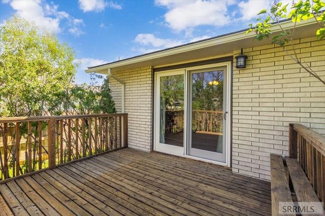 148 S 5th W, Rexburg, ID 83440
