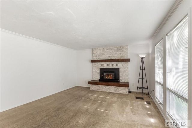 148 S 5th W, Rexburg, ID 83440