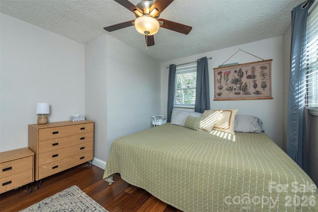 5 Three J Lane, Swannanoa, NC 28778