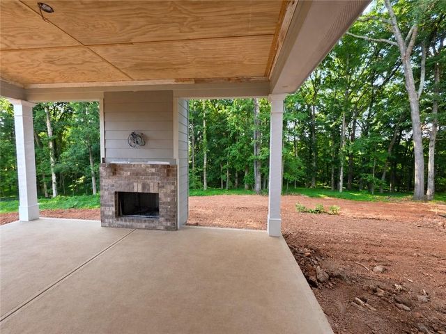 124 Maney Drive, Statham, GA 30666