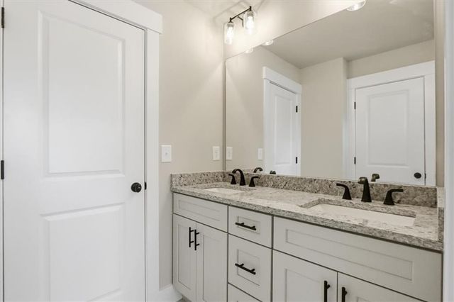 124 Maney Drive, Statham, GA 30666