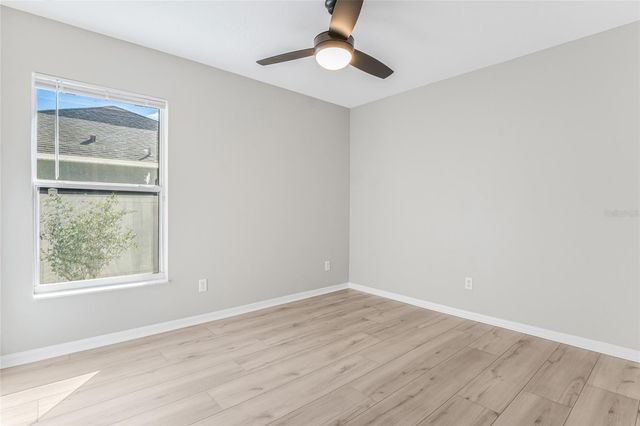 1037 BLUEGRASS DRIVE, Groveland, FL 34736