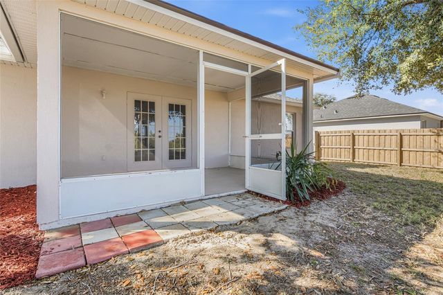 1037 BLUEGRASS DRIVE, Groveland, FL 34736