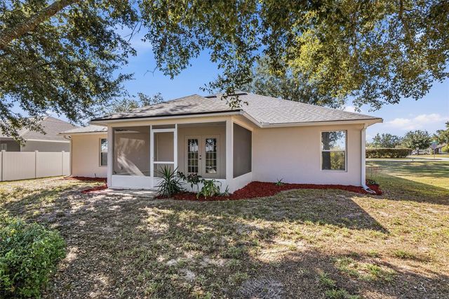 1037 BLUEGRASS DRIVE, Groveland, FL 34736