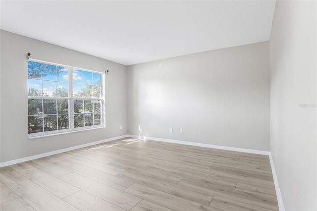 1037 BLUEGRASS DRIVE, Groveland, FL 34736