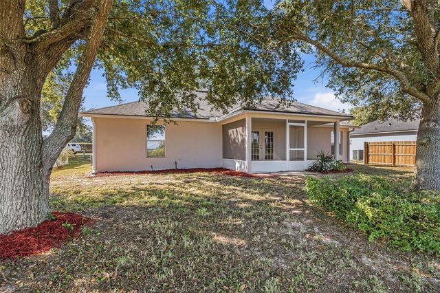 1037 BLUEGRASS DRIVE, Groveland, FL 34736