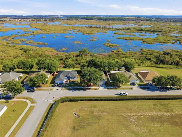 1037 BLUEGRASS DRIVE, Groveland, FL 34736