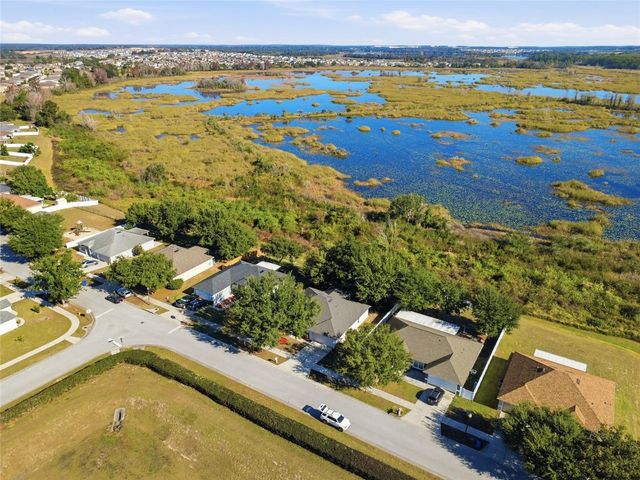 1037 BLUEGRASS DRIVE, Groveland, FL 34736