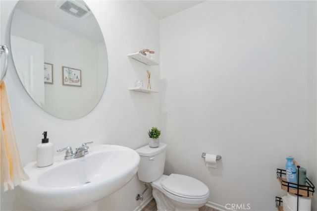 8496 Woodrose, Jurupa Valley, CA 92509