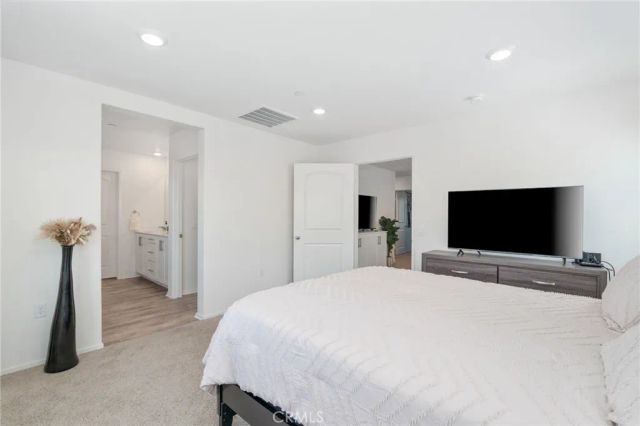 8496 Woodrose, Jurupa Valley, CA 92509