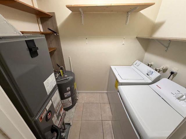 2400 SW 19th Avenue 128, Boynton Beach, FL 33426