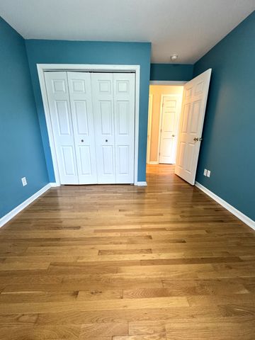 127 Silver Leaf Cir, Dickson, TN 37055