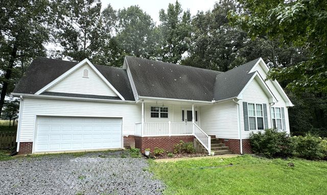 127 Silver Leaf Cir, Dickson, TN 37055
