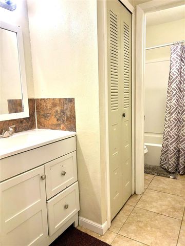 224 AFTON SQUARE 203, Altamonte Springs, FL 32714