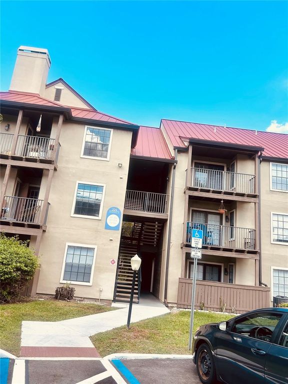 224 AFTON SQUARE 203, Altamonte Springs, FL 32714