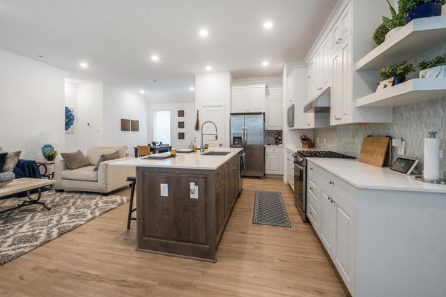 4228 Waterlily Spring Way, Porter, TX 77365