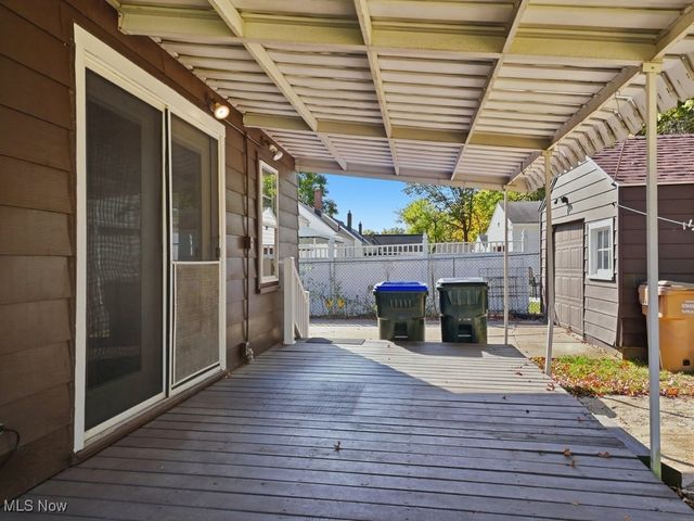 3166 7th Street, Cuyahoga Falls, OH 44221