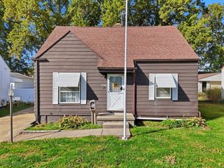 3166 7th Street, Cuyahoga Falls, OH 44221