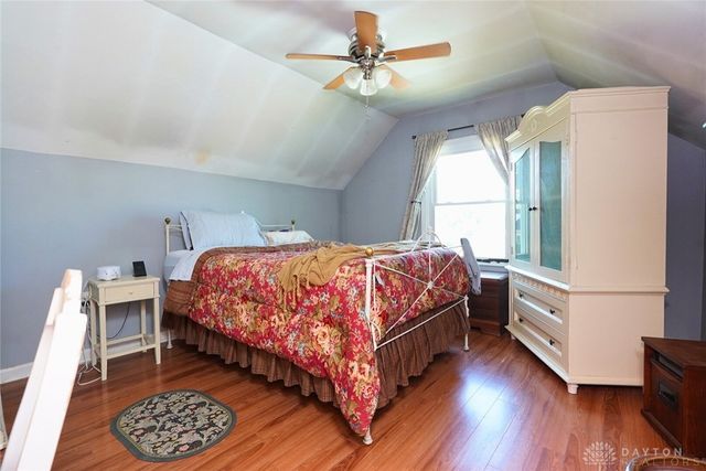 2434 Irwin Avenue, Springfield, OH 45505