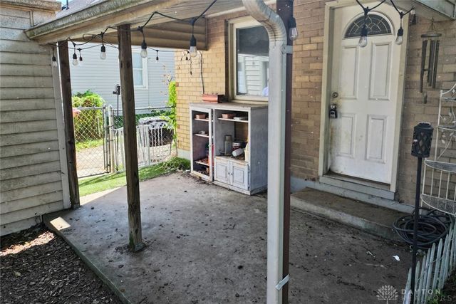 2434 Irwin Avenue, Springfield, OH 45505