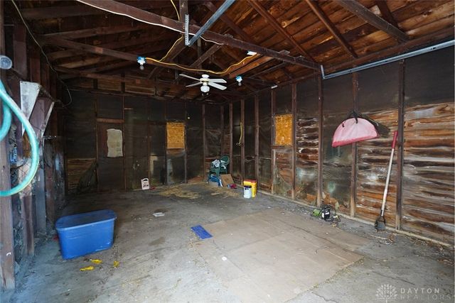 2434 Irwin Avenue, Springfield, OH 45505