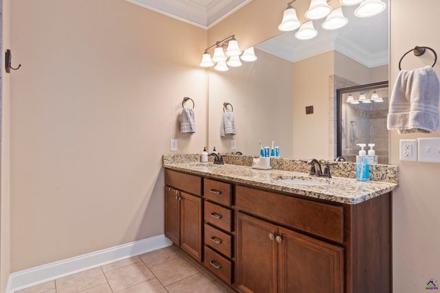 1064 Brookford Road, Macon, GA 31210