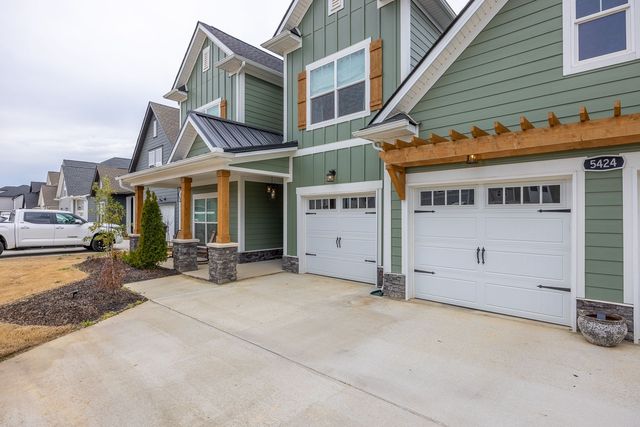 5424 Bridgemore Blvd, Murfreesboro, TN 37129