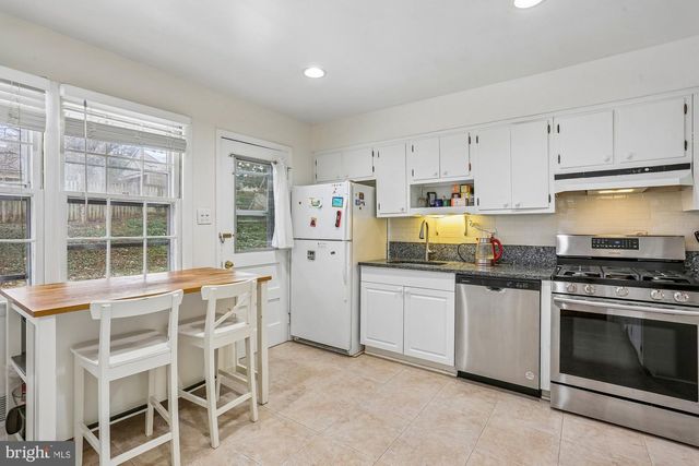 11708 MILBERN DR, Potomac, MD 20854