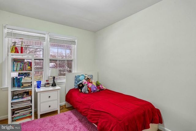 11708 MILBERN DR, Potomac, MD 20854